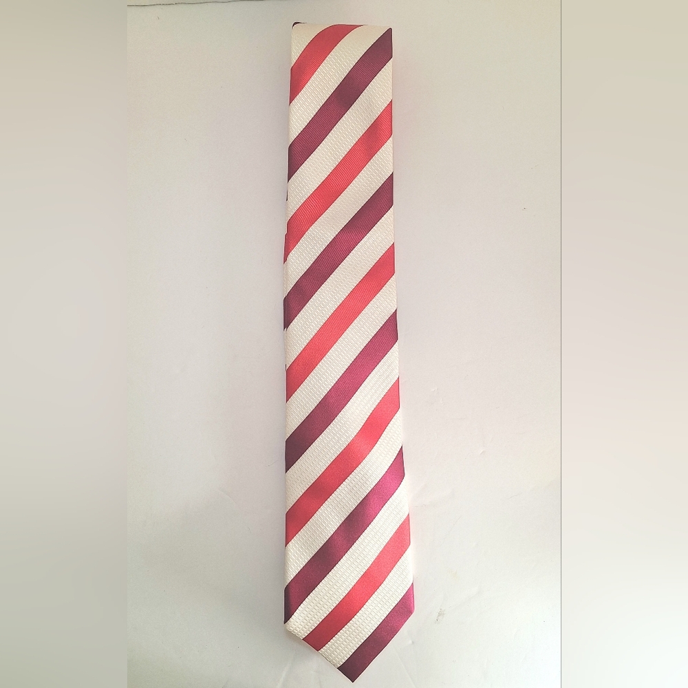 KJ Beckett Vintage Silk Red Maroon Striped Holiday Tie Mens Neck Tie EUC